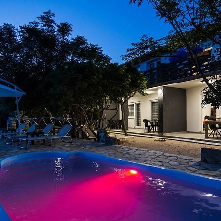 Apartmani Mabele باغ المظهر الخارجي الصورة
