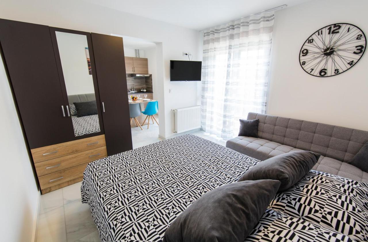 Apartmani Mabele باغ المظهر الخارجي الصورة