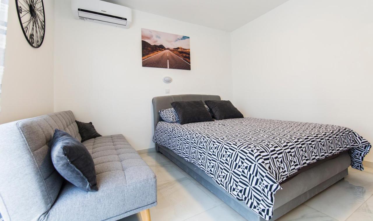 Apartmani Mabele باغ المظهر الخارجي الصورة