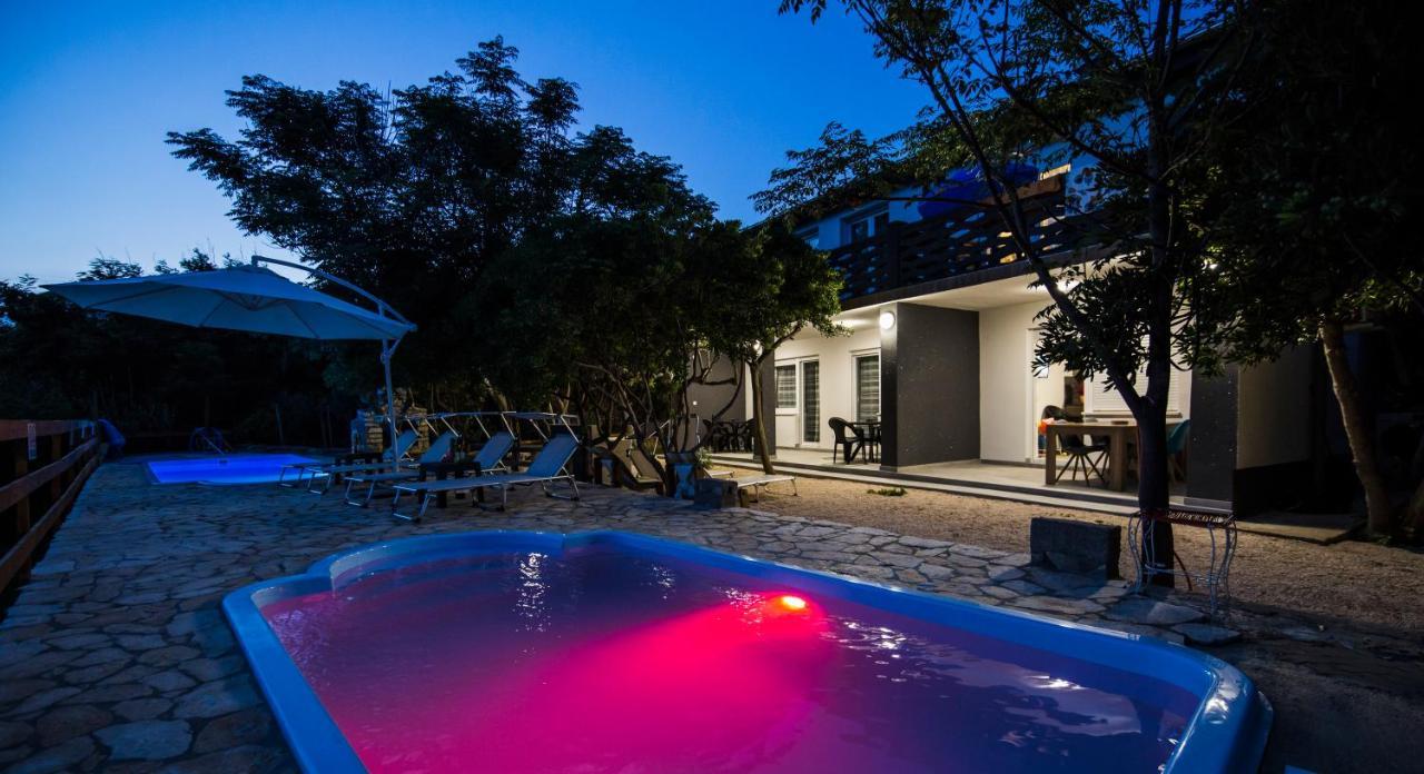 Apartmani Mabele باغ المظهر الخارجي الصورة
