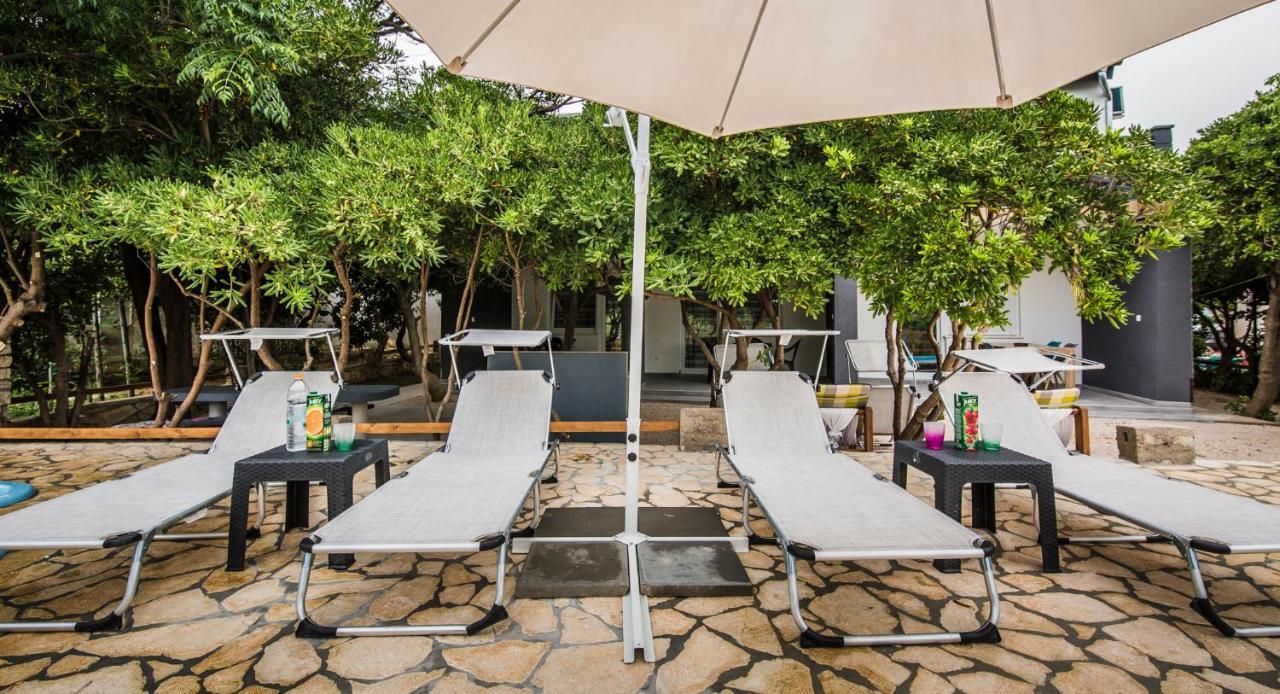 Apartmani Mabele باغ المظهر الخارجي الصورة