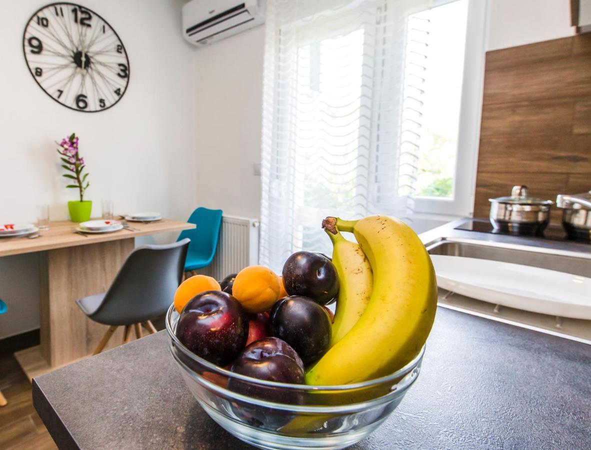 Apartmani Mabele باغ المظهر الخارجي الصورة